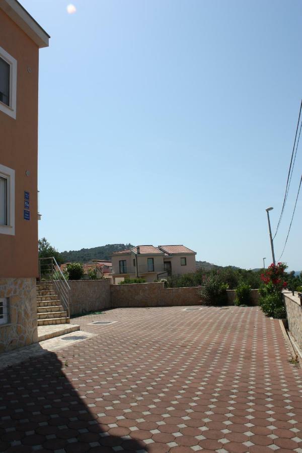 Villa Tea Ražanj Exterior foto